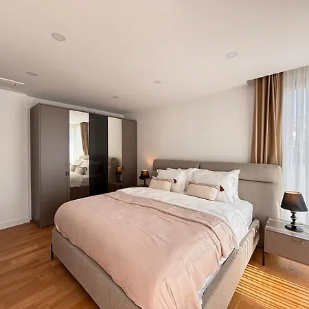 Дом отдыха Premium Tuerkbuekue With Private Pool