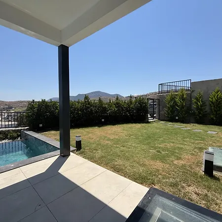 Premium Tuerkbuekue With Private Pool Бодрум